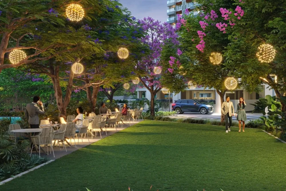 Grand Party Lawn with BBQ